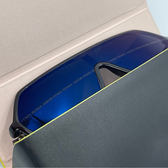 Authentic Fendi Roma Amor Unisex Sunglasses - Picture 14 of 16